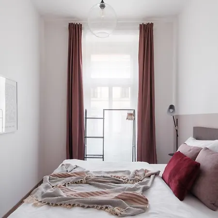 Mizu House By Days Prague
