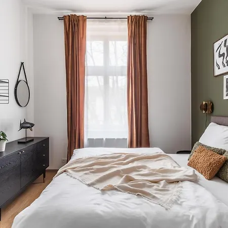 Mizu House By Days Prague