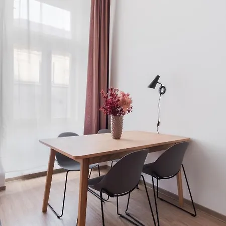 Apartment Mizu House By Days Prague