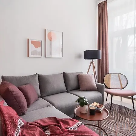 Mizu House By Days * Prague