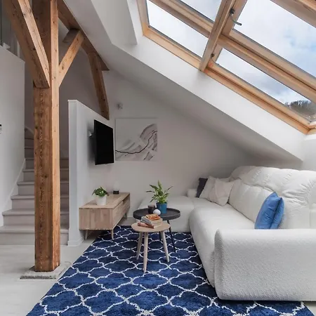 Daire Mizu House By Days *