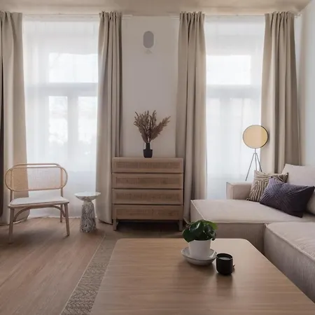 Mizu House By Days Prague