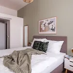 Mizu House By Days * Praga