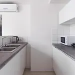 Mizu House By Days * Praga